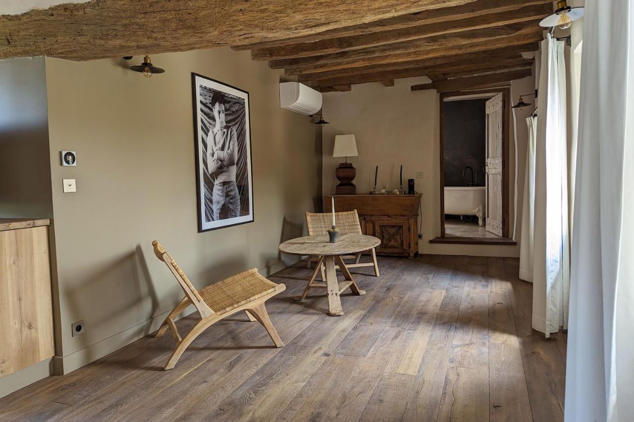 Val Trebbia Hotel Feucherolles Luaran gambar